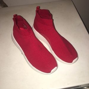 Zara slip ons